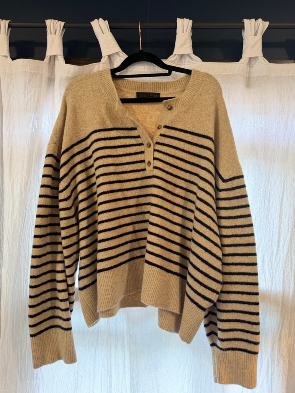ZARA Striped Knit Sweater – Beige/Navy – XL